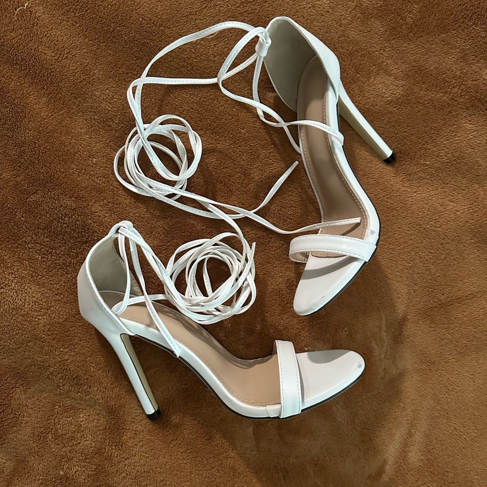 UNKNOWN White Strappy Tie Up Heels